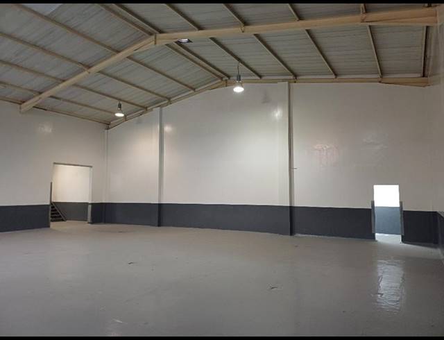 INDUSTRIAL PROPERTY TO RENT IN LYTTELTON MANOR